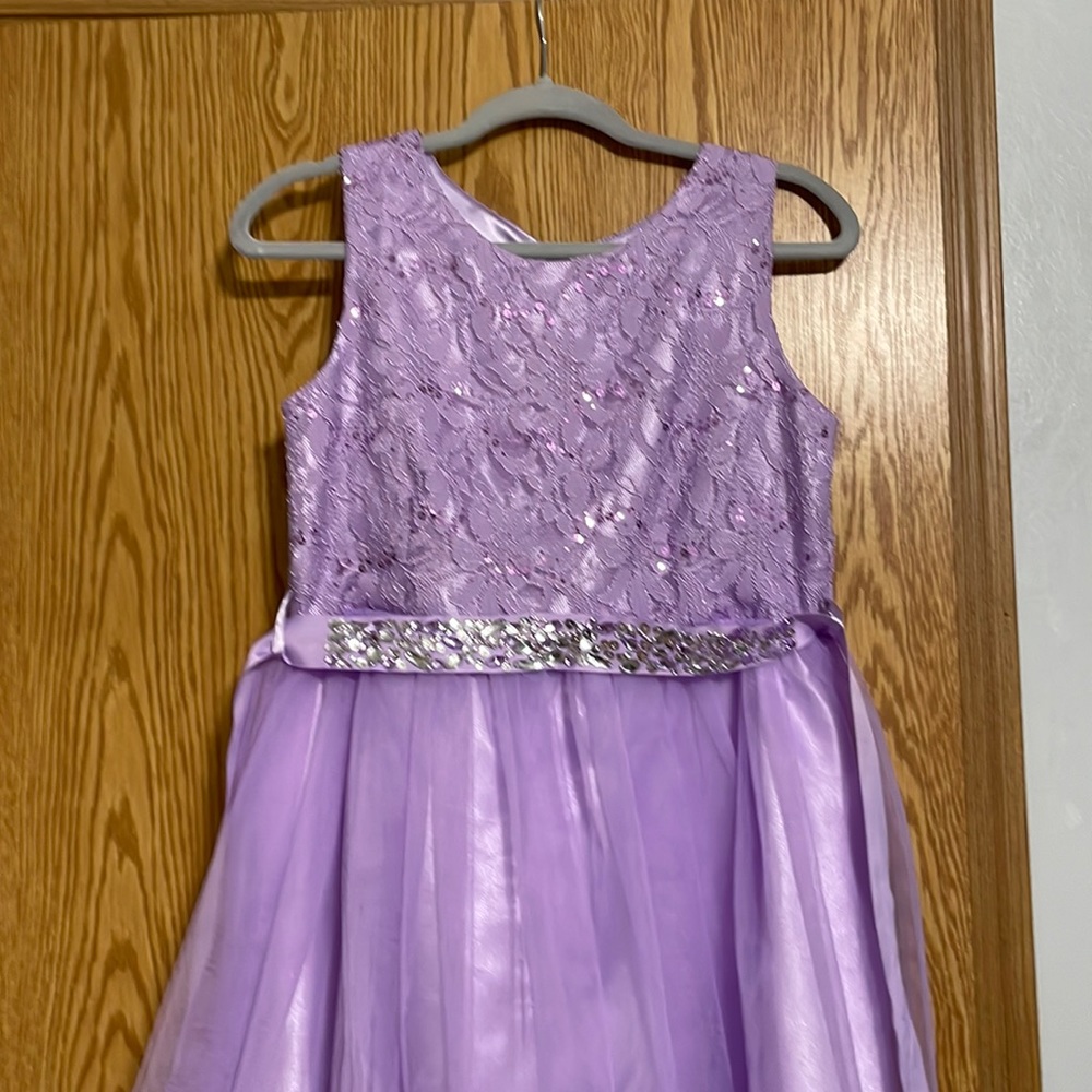 Gorgeous lavender dress